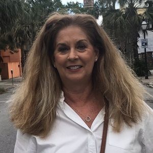 Meet your Posher, Carol